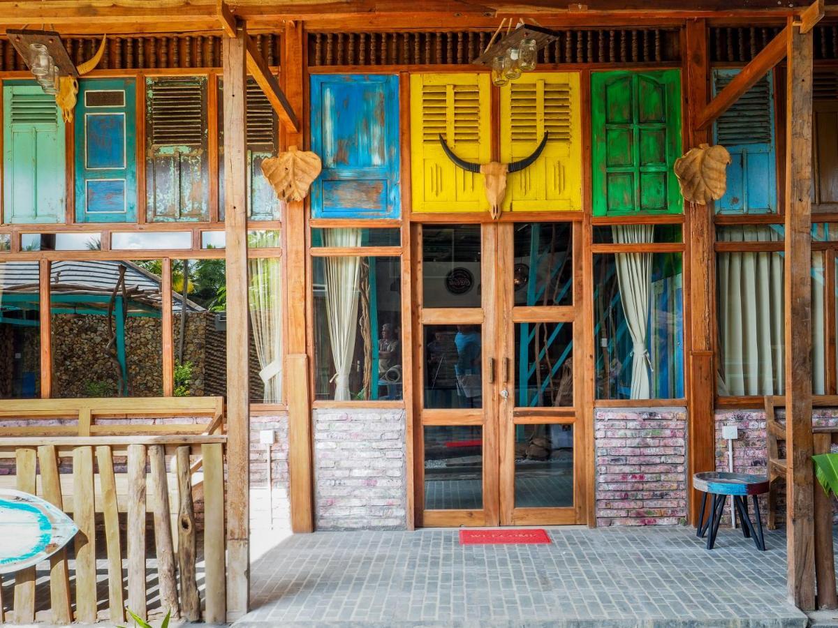 Hotel Beruga Mandalika Kuta  Exterior foto